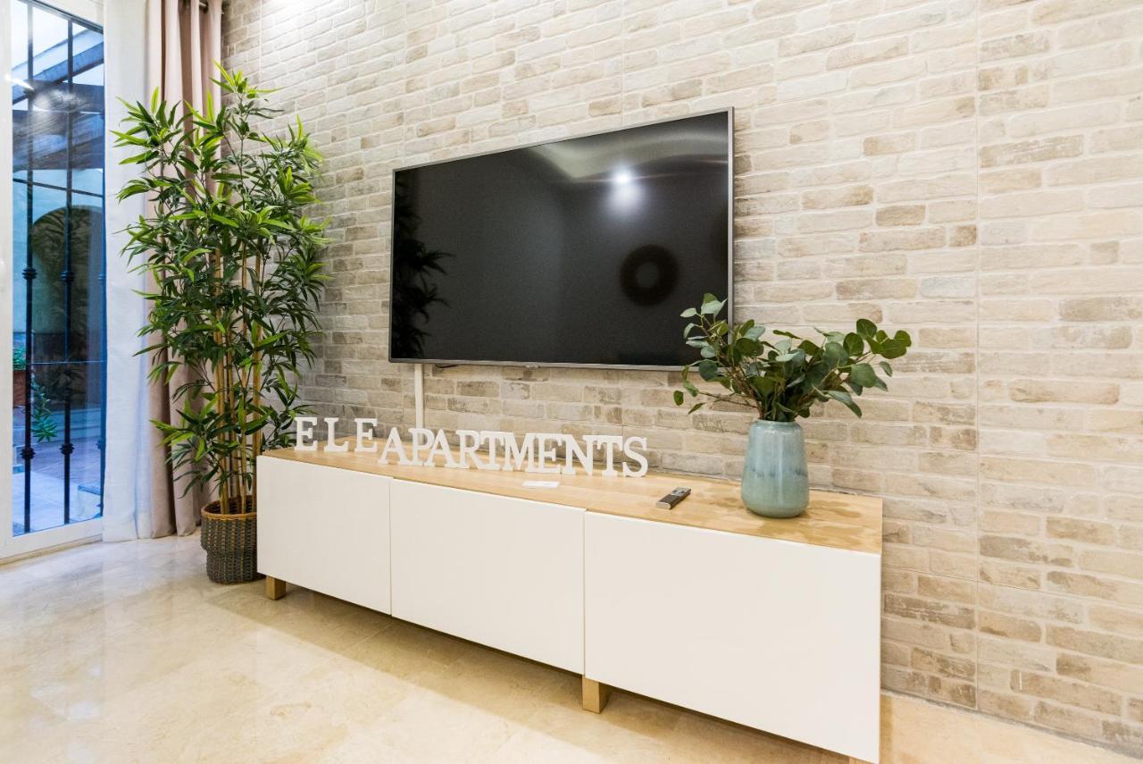 Agua II & Seasonal Pool By Ele Apartments Malaga Ngoại thất bức ảnh