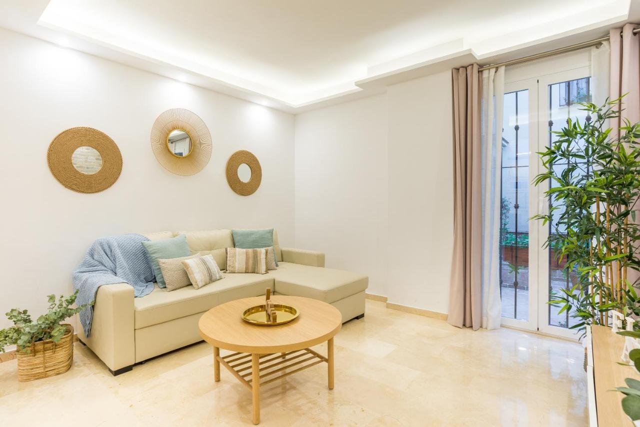 Agua II & Seasonal Pool By Ele Apartments Malaga Ngoại thất bức ảnh