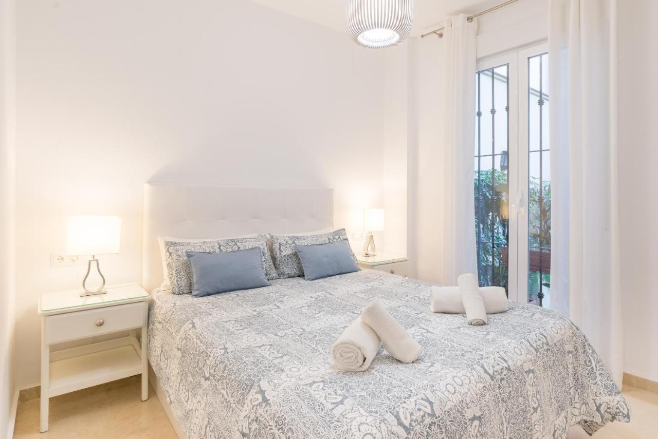 Agua II & Seasonal Pool By Ele Apartments Malaga Ngoại thất bức ảnh