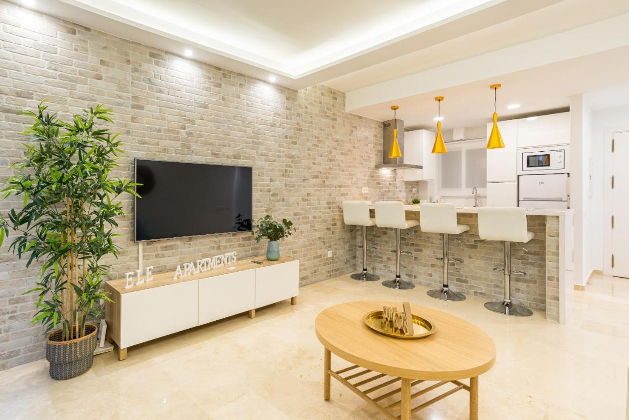 Agua II & Seasonal Pool By Ele Apartments Malaga Ngoại thất bức ảnh
